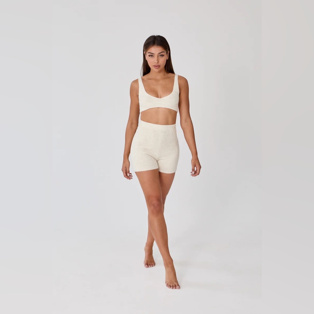 KNIT BRALET AND KNIT BIKER SHORTS SET
